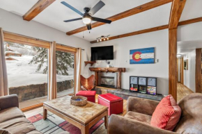Ground Floor Pool, Hot Tubs, Walk To Mtn, Fireplace